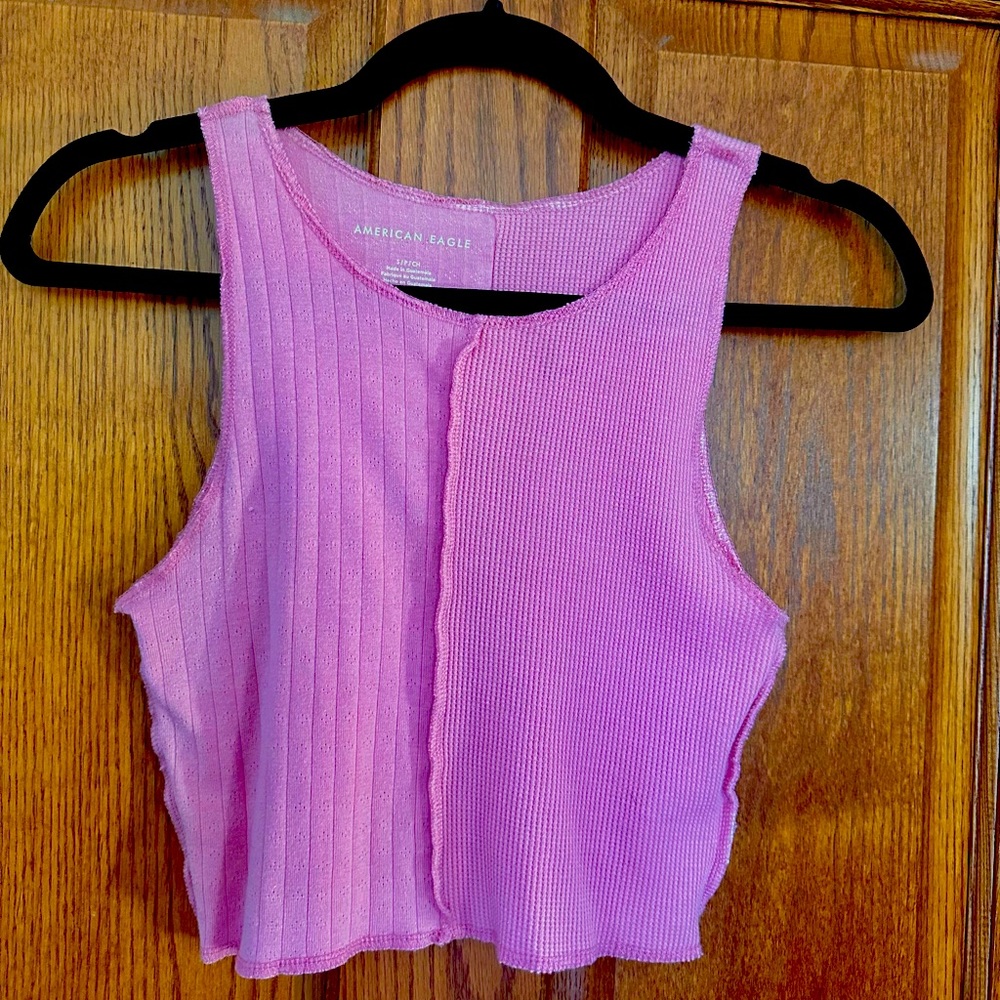 AE pink tank🎀